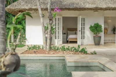 Luxury Villa Photo #5