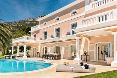 Luxury Villa Photo #2