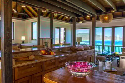 Luxury Villa Photo #15