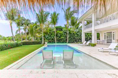 Luxury Villa Photo #10