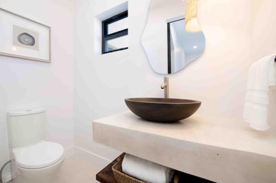 Luxury Villa Photo #17