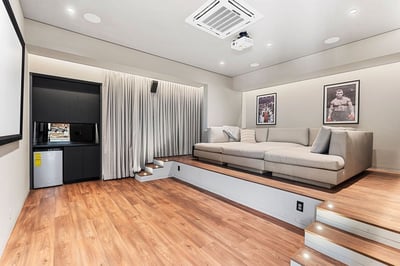 Luxury Villa Photo #13