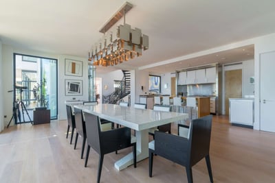 Luxury Villa Photo #13