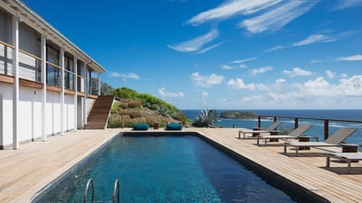 Luxury Villa Photo #4