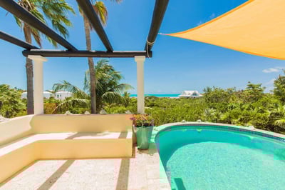 Luxury Villa Photo #9