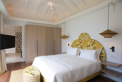 Luxury Villa Photo #45