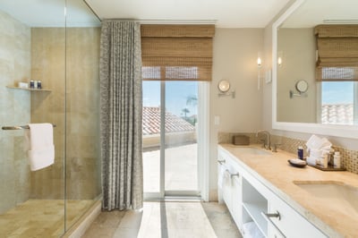 Luxury Villa Photo #12
