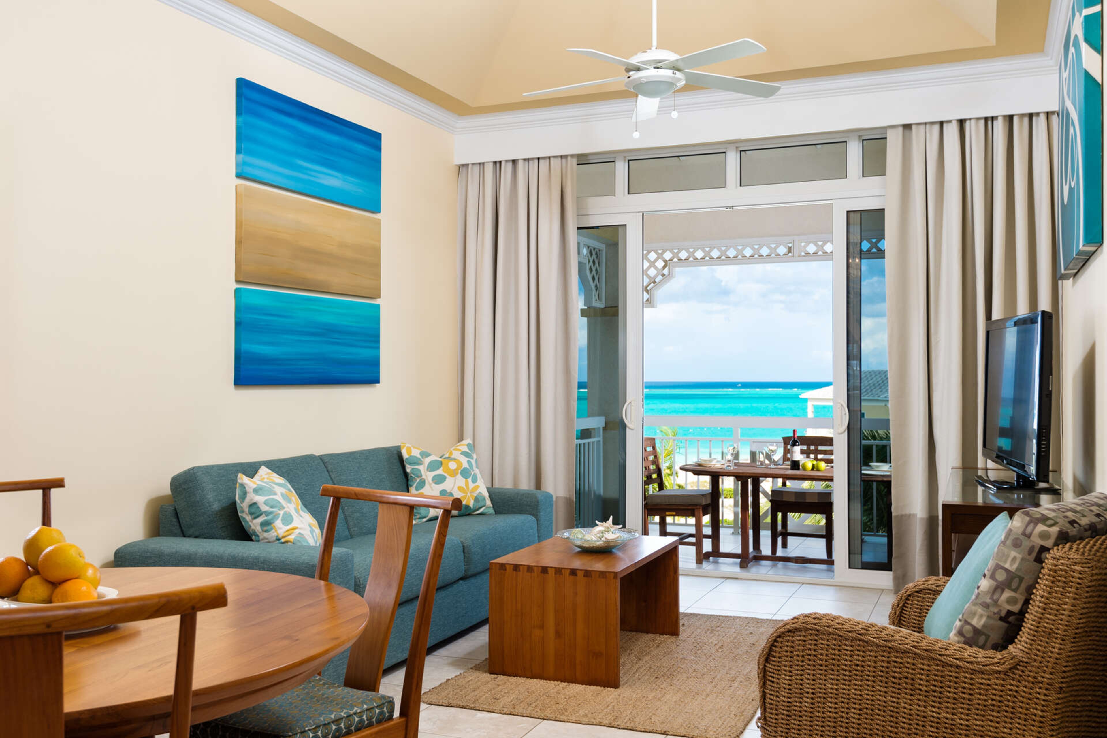 2 Bedroom Ocean View Suite - 3