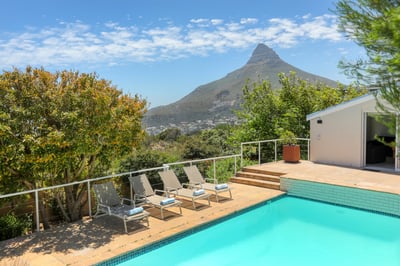Luxury Villa Photo #7