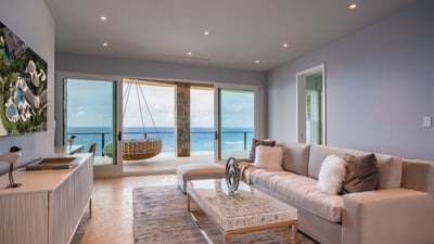 Luxury Villa Photo #14