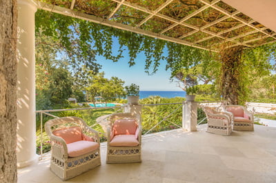 Luxury Villa Photo #17