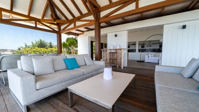 Gazebo Lounge