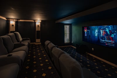 Luxury Villa Photo #38