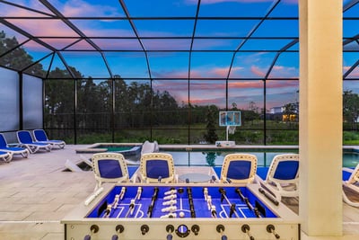Luxury Villa Photo #6