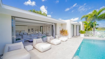 Luxury Villa Photo #9