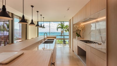 Luxury Villa Photo #5