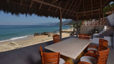 Luxury Villa Photo #7