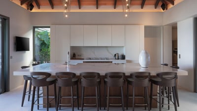 Luxury Villa Photo #14