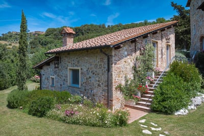 Luxury Villa Photo #5