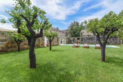 Luxury Villa Photo #9