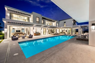 Luxury Villa Photo #5