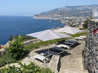 Luxury Villa Photo #8