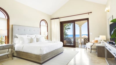 Luxury Villa Photo #33