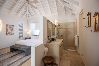 Luxury Villa Photo #67