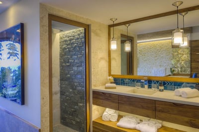 Luxury Villa Photo #49