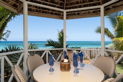 Luxury Villa Photo #10