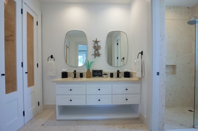 Luxury Villa Photo #40
