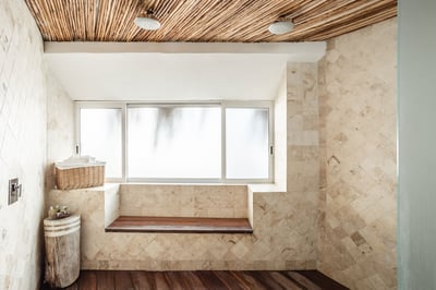 Luxury Villa Photo #18
