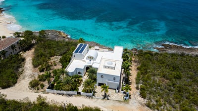 Luxury Villa Photo #49