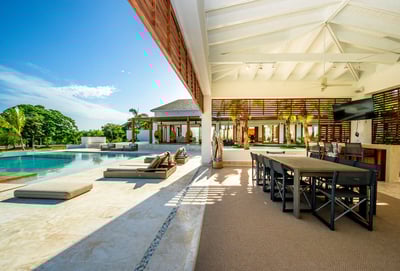 Luxury Villa Photo #9
