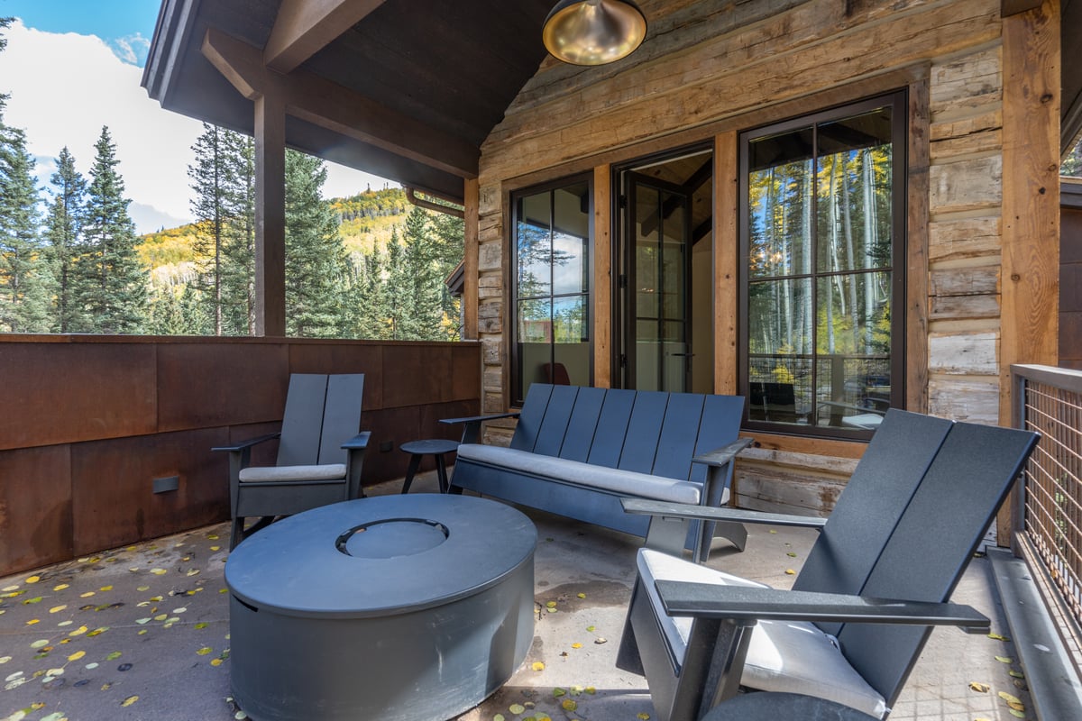 Mountain Modern Rustic