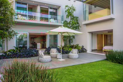 Luxury Villa Photo #13