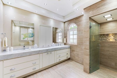 Luxury Villa Photo #16