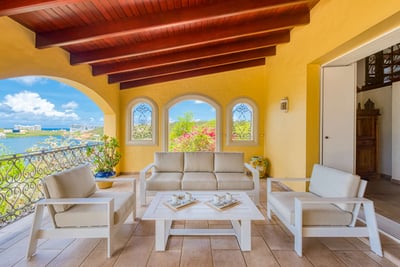 Luxury Villa Photo #12