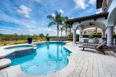 Luxury Villa Photo #10
