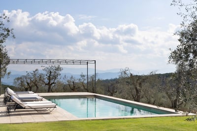Luxury Villa Photo #2