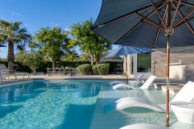 Luxury Villa Photo #8