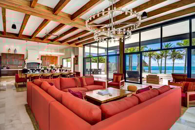 Luxury Villa Photo #11