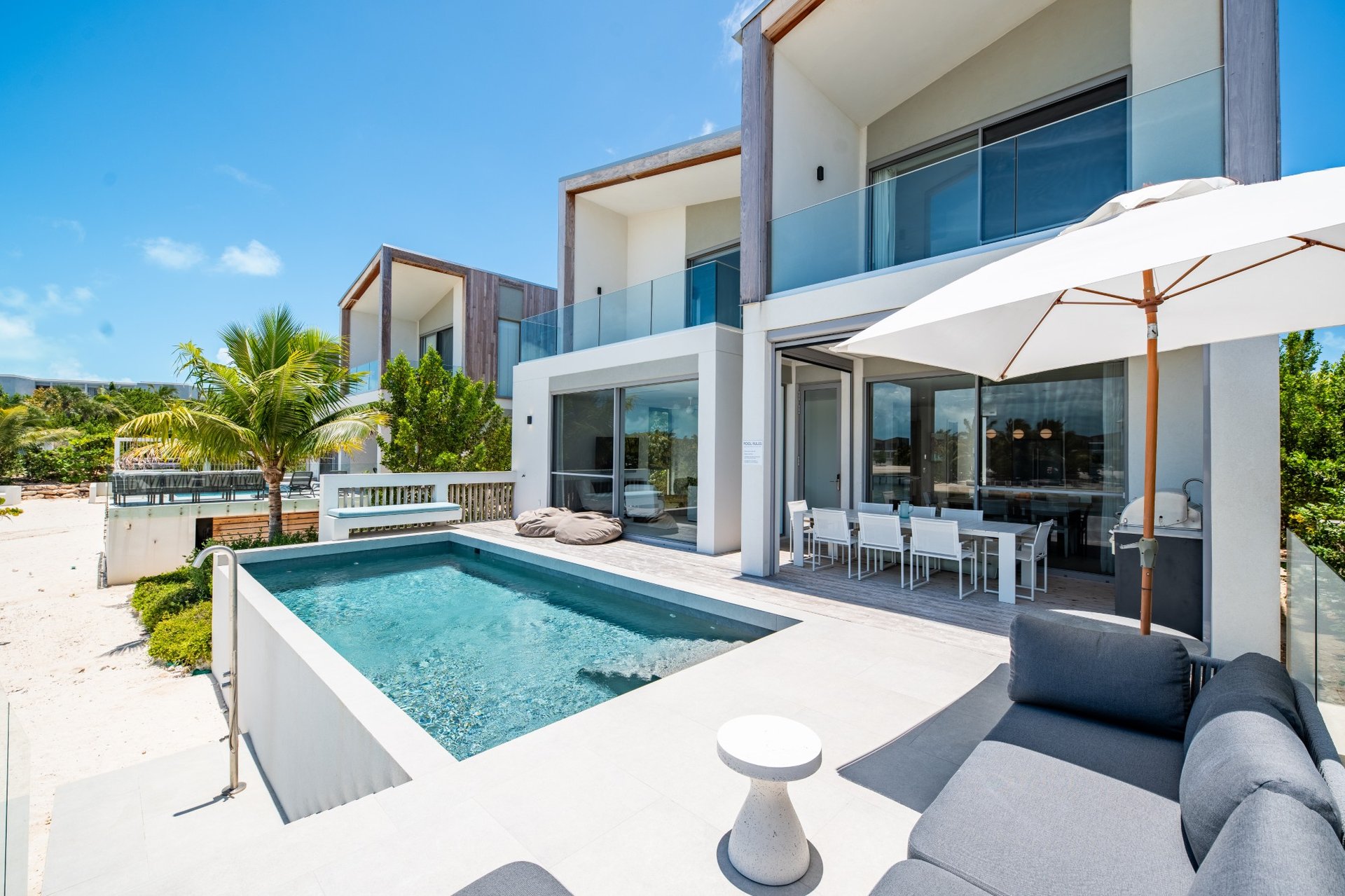 5 BDM Lagoon Villa - 1