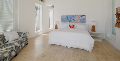Luxury Villa Photo #34