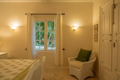 Luxury Villa Photo #40