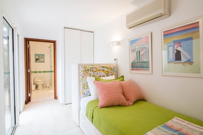 Luxury Villa Photo #31