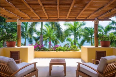 Luxury Villa Photo #5