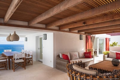Luxury Villa Photo #7