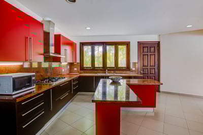 Luxury Villa Photo #27