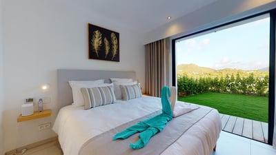 Luxury Villa Photo #42